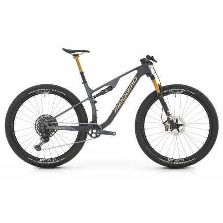 Megamo Track 04 Cw 2025