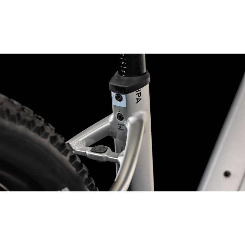 Cube Reaction Hybrid One 600 2025 Entrada Fácil - envio 24h
