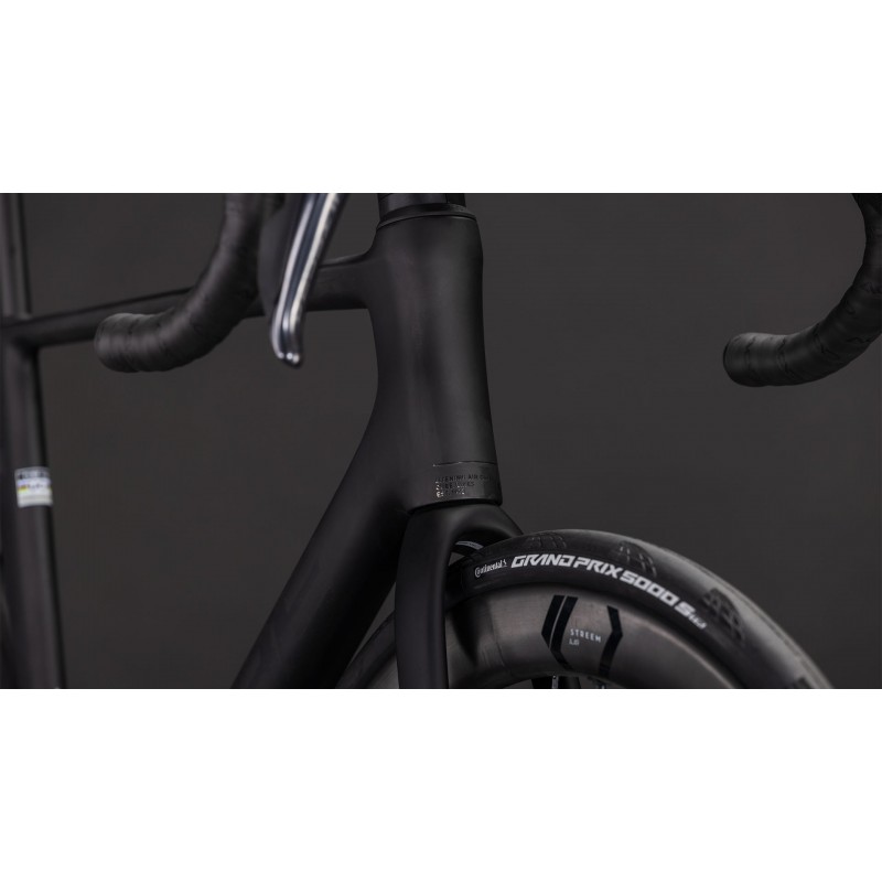 Cube Litening Air C:68X Race 2026 | Bicicleta de estrada ultraleve e aerodinâmica