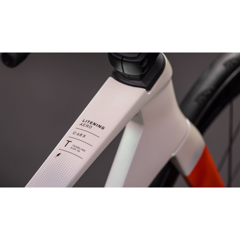Cube Litening Aero C:68X SLT 2026 | Aerodinâmica e velocidade
