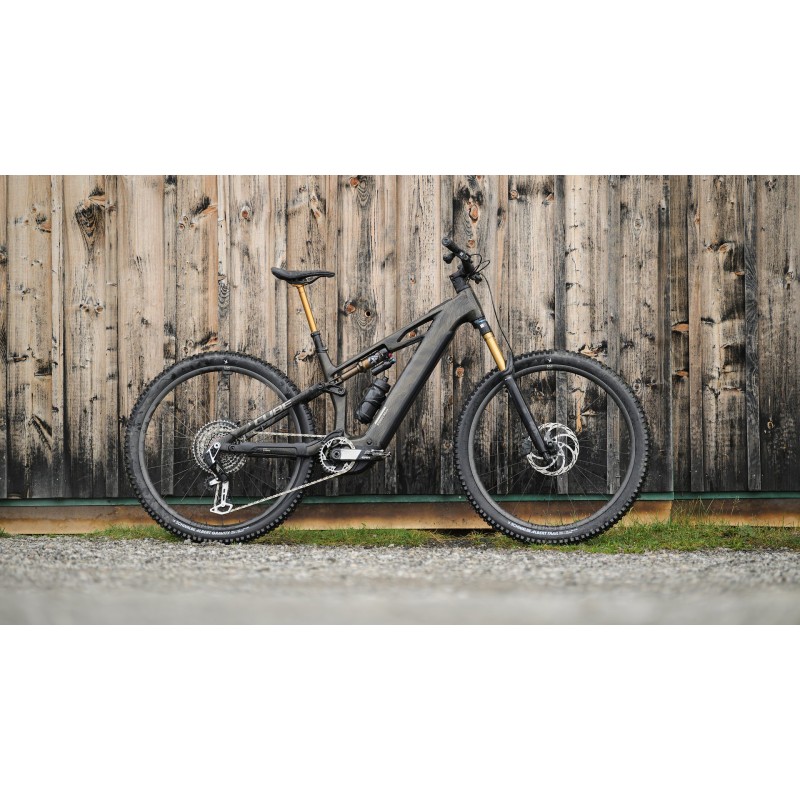 CUBE Stereo Hybrid ONE44 HPC SLT 2026 | Potencia y ligereza eMTB