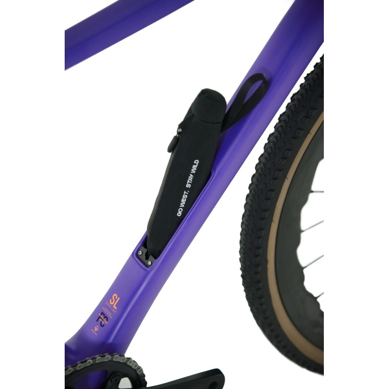 Megamo West 03 2026 – Gravel carbono con Shimano GRX Di2