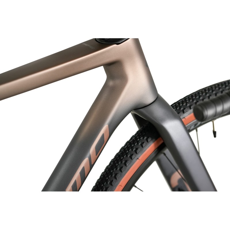 Megamo Silk 04 2026 | Gravel de carbono leve e rápida