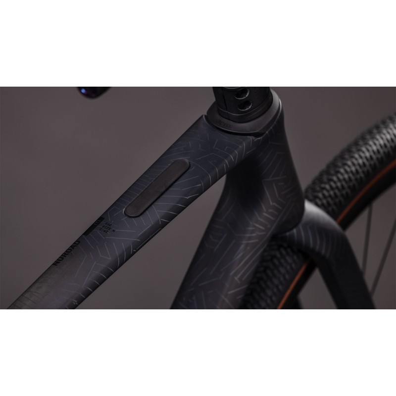 Cube Nuroad C:62 EXC 2026 | Gravel de carbono leve e rápida