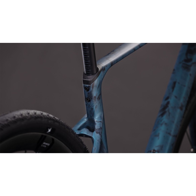 Cube Nuroad C:62 SLT 2026 | Gravel de carbono leve e rápida