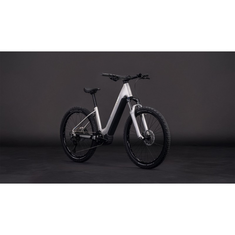 Cube Reaction Hybrid One 800 2026 ENTRADA FÁCIL | Poder e conforto