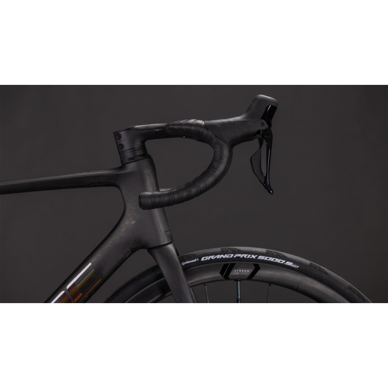 Cubo Litening Air C: 68x SLT 2026 | Desempenho e aerodinâmica