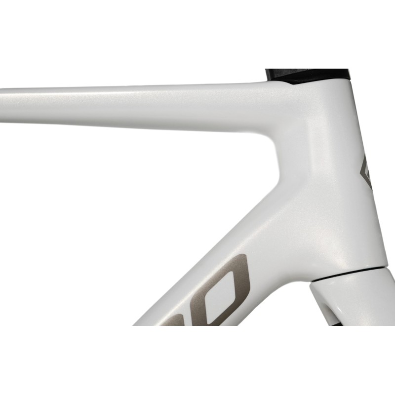 Megamo levanta 04 2026 - bicicleta de luz e rápida