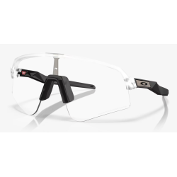 Oakley Sutro Lite Sweep Matte Clear lente fotocrômica OO9465-3939