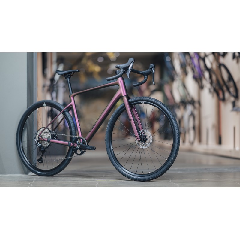 Cube Nuroad SLX 2026 | Gravel ligera y rápida en carbono