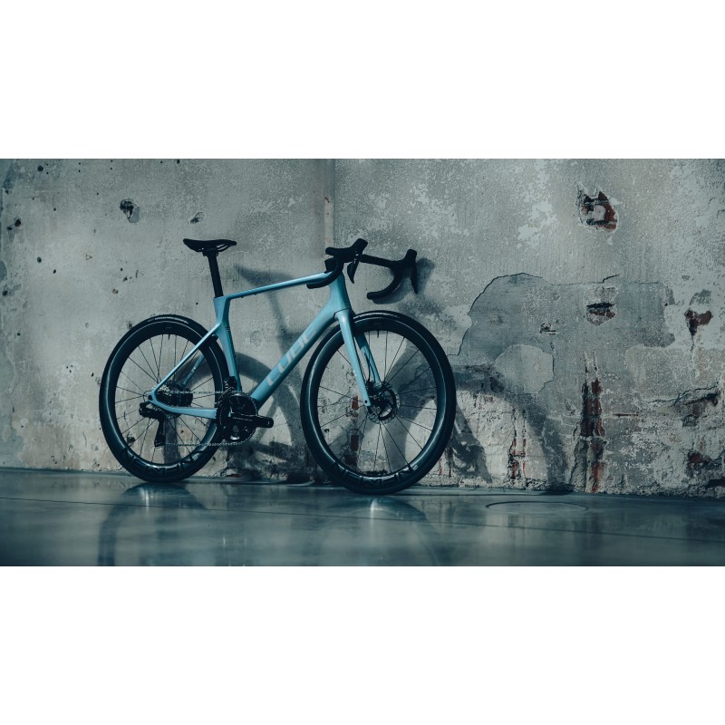 Cube Agree C:62 SLT 2026 | Bicicleta de estrada Dura Ace Di2 12v