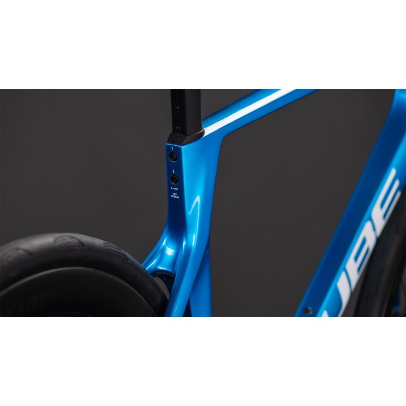 Cube Agree C:62 EX 2026 | Bicicleta de Estrada de Carbono SRAM Rival AXS
