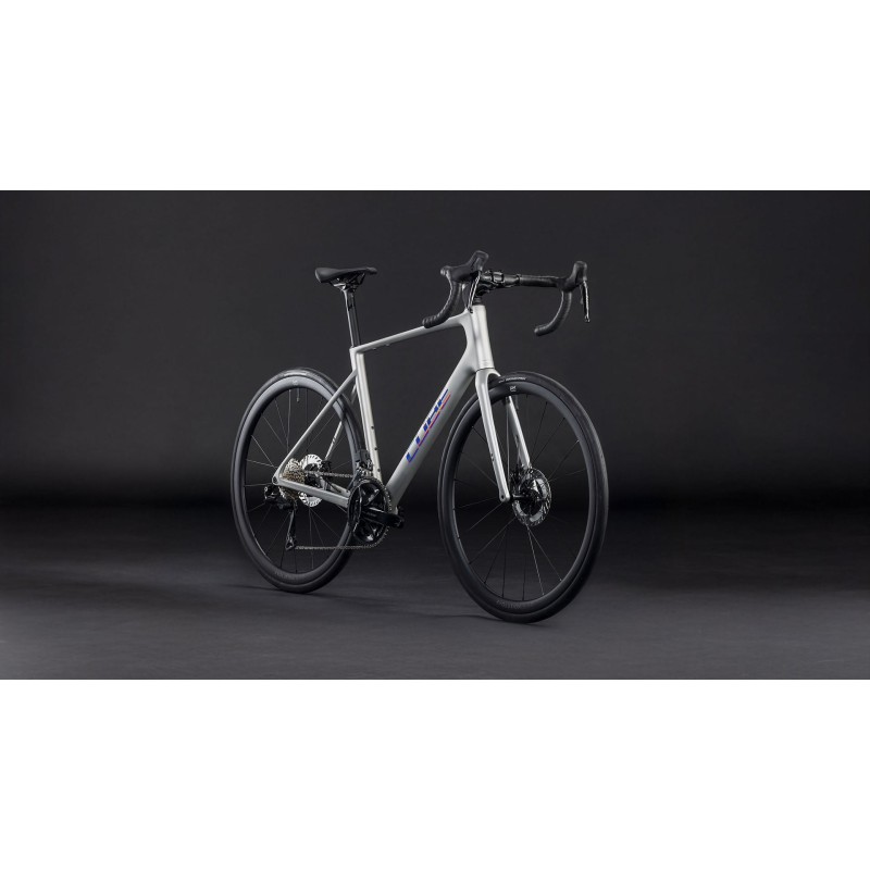 Cube Attain C:62 SLX 2026 | Bicicleta de Estrada de Carbono Shimano 105