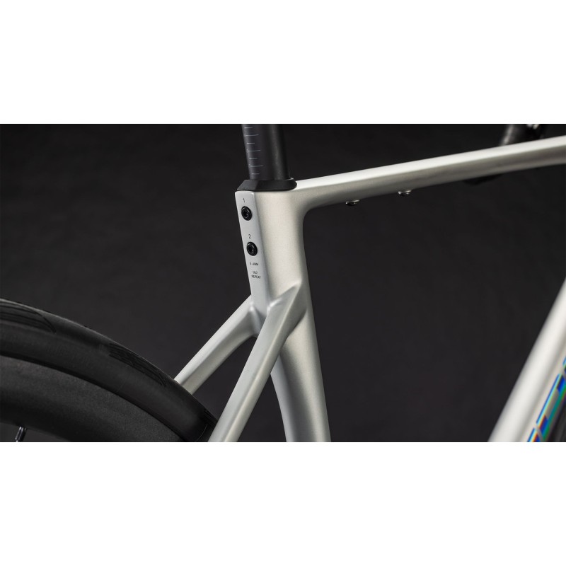 Cube Attain C:62 SLX 2026 | Bicicleta de Estrada de Carbono Shimano 105