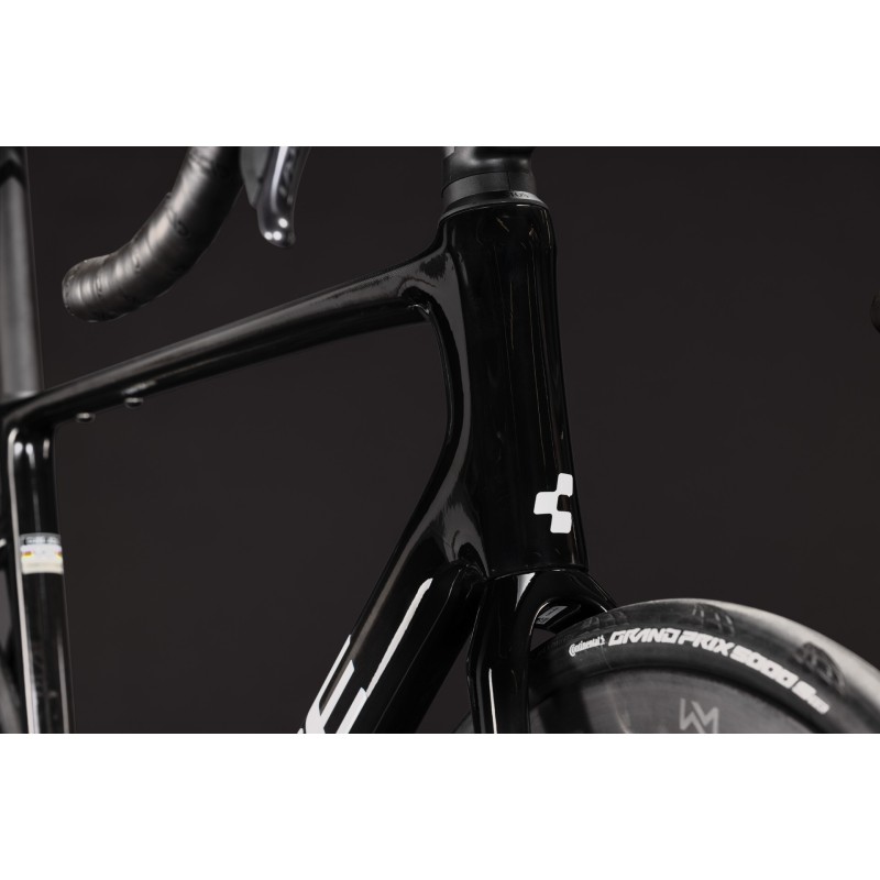 Cube Attain C:62 SLT 2027 | Ultegra Di2 e Carbono