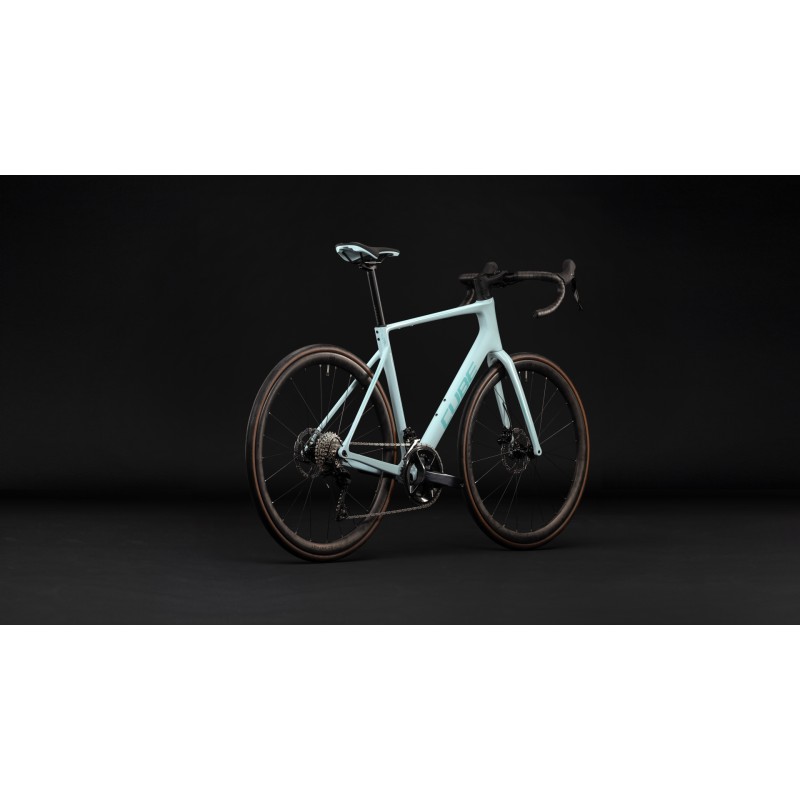 Cube Attain C:62 Race 2027 | Shimano 105 Carbono