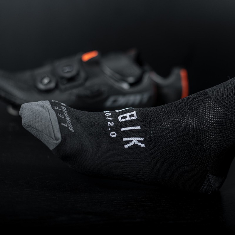 Gobik Iro 2.0 black Logo Unissexo meias - Envios 24h